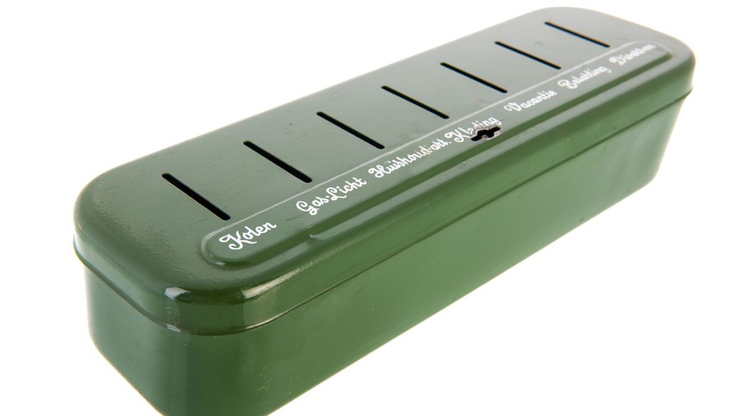 Is the battery the reason for the short range of electric vehicles?li ion battery price