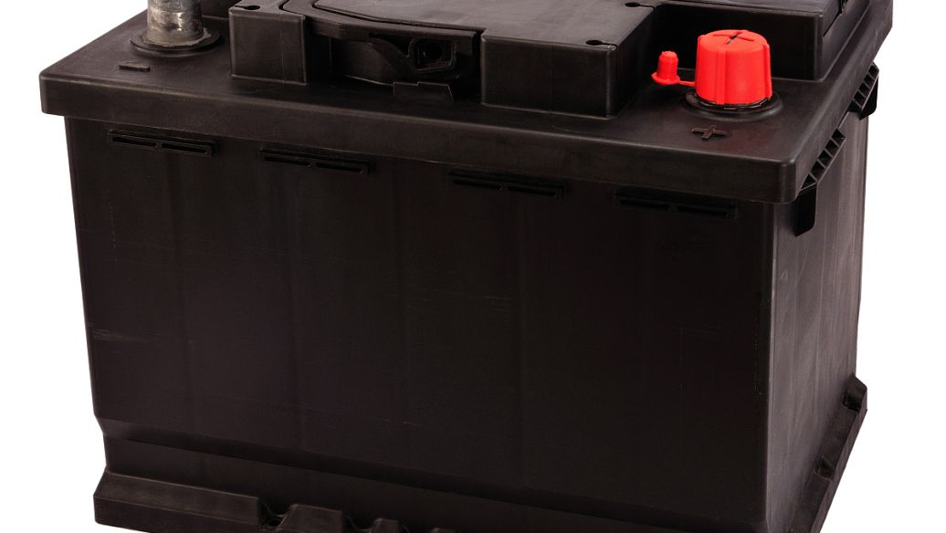 What kind of disadvantages caused the market share of lead-acid batteries to be replaced by lithium 
